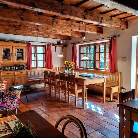 Apartmány Červený Dvůr Chvalšiny Exterior foto