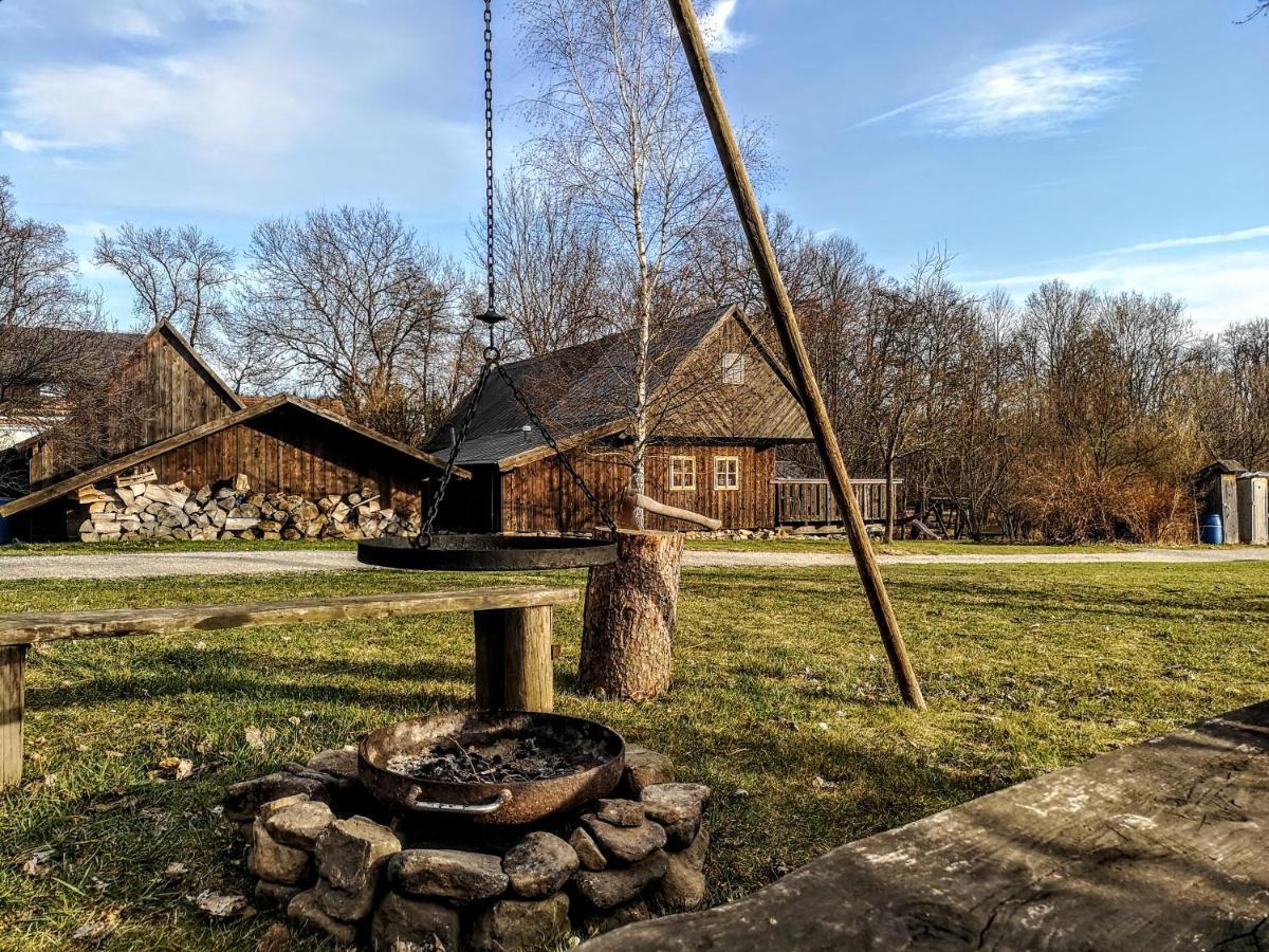 Apartmány Červený Dvůr Chvalšiny Exterior foto