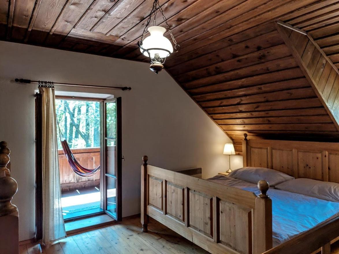 Apartmány Červený Dvůr Chvalšiny Exterior foto