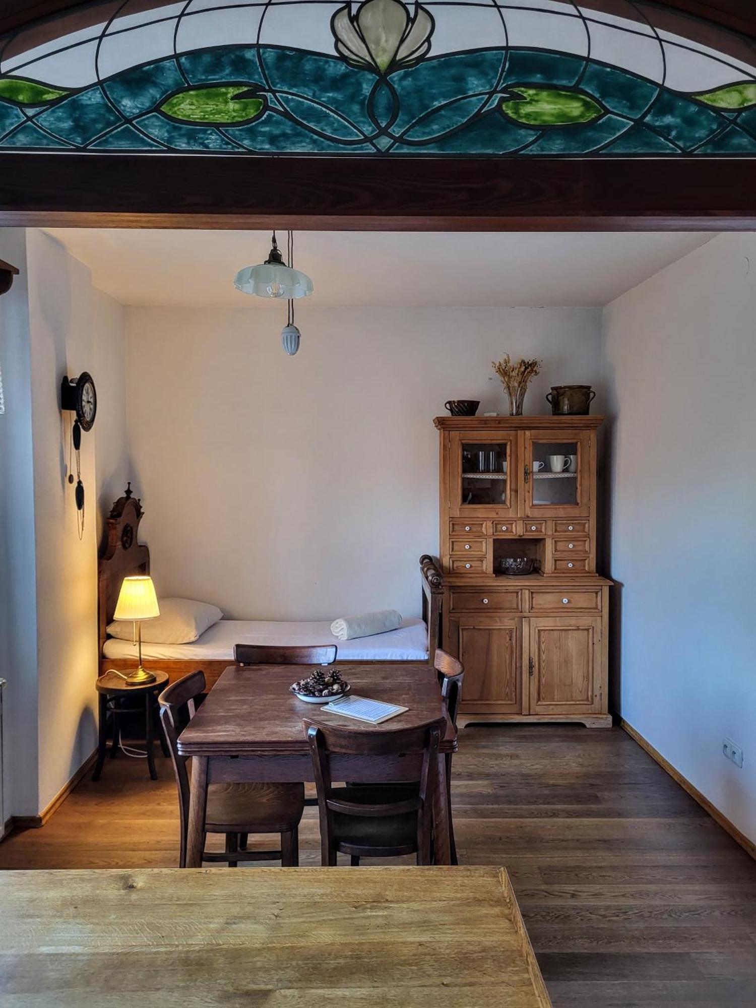 Apartmány Červený Dvůr Chvalšiny Exterior foto